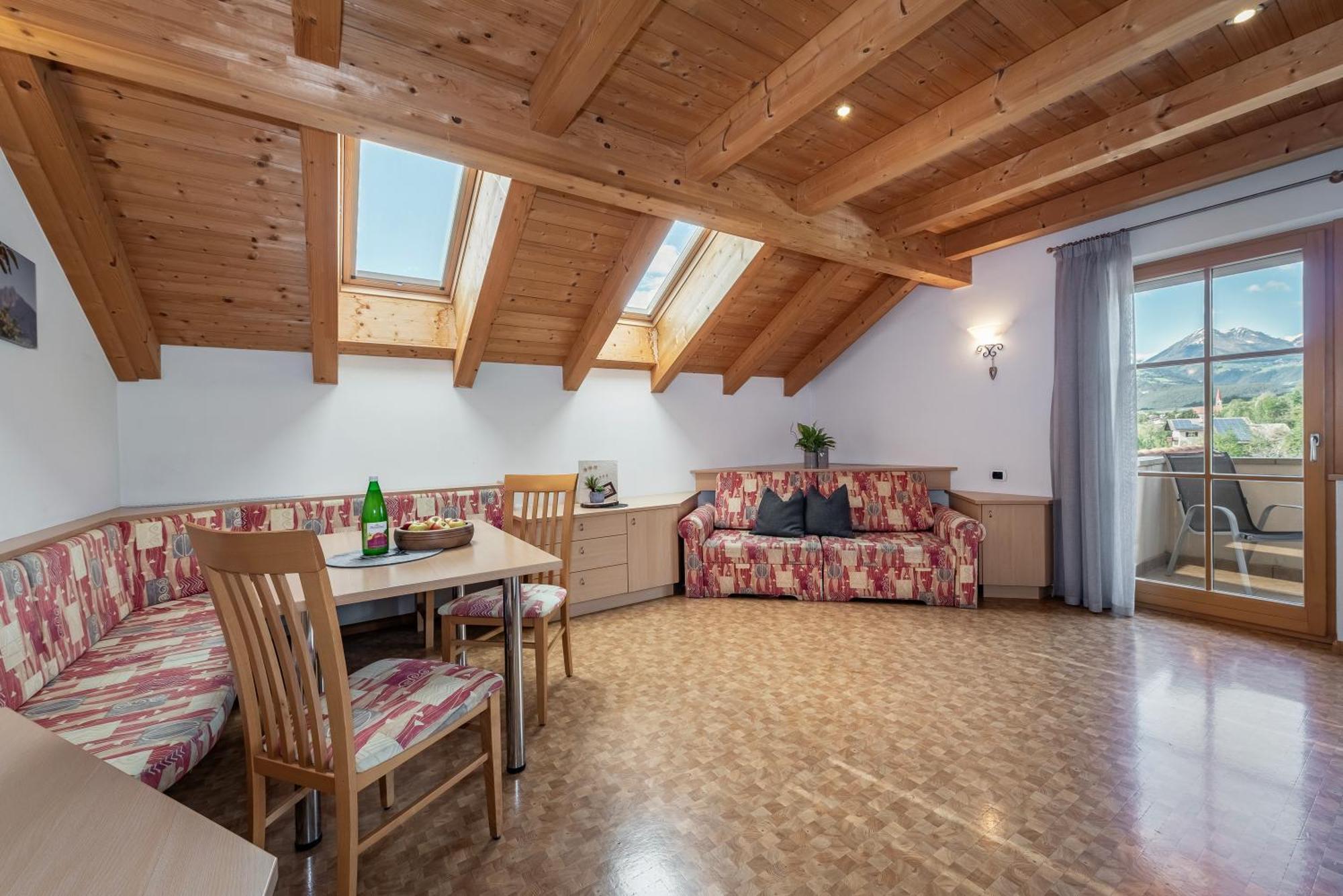 Natz-Schabs Trinnerhof- Hof Chalets Und Obsthof Mit Zimmer מראה חיצוני תמונה