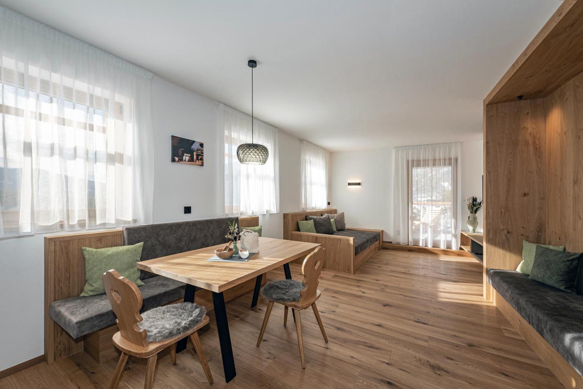 Natz-Schabs Trinnerhof- Hof Chalets Und Obsthof Mit Zimmer מראה חיצוני תמונה