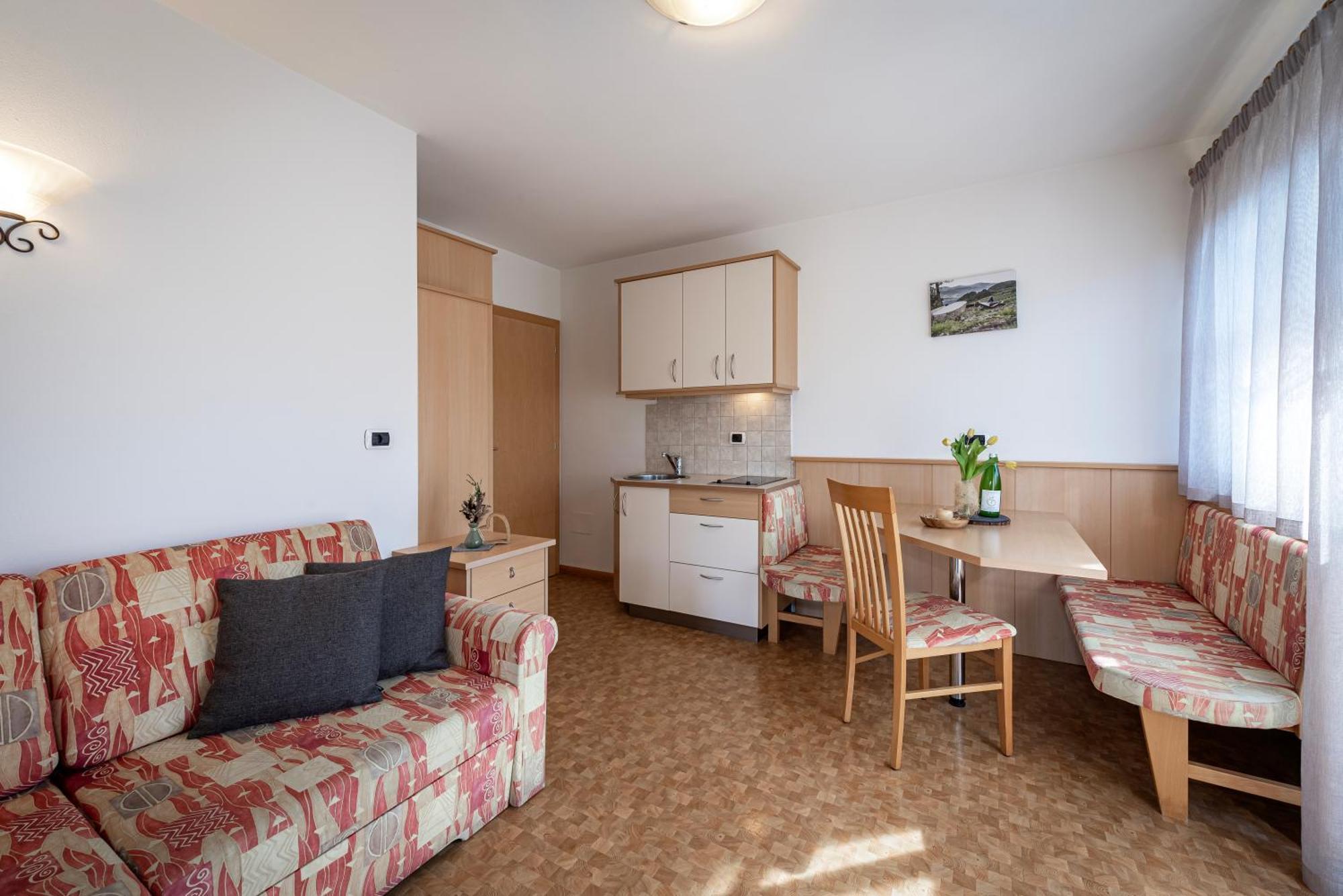 Natz-Schabs Trinnerhof- Hof Chalets Und Obsthof Mit Zimmer מראה חיצוני תמונה